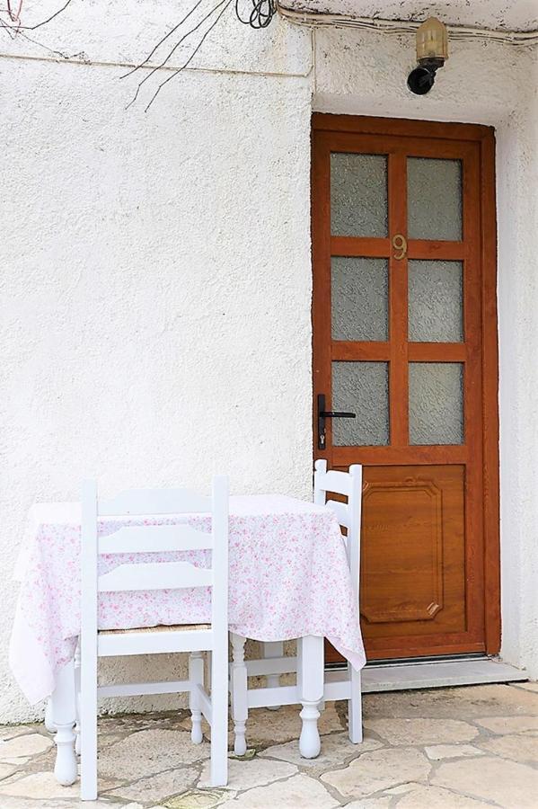 Jasmine Pythagoreio (Samos)