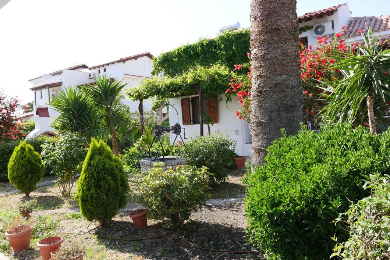 Jasmine * Pythagoreio (Samos)